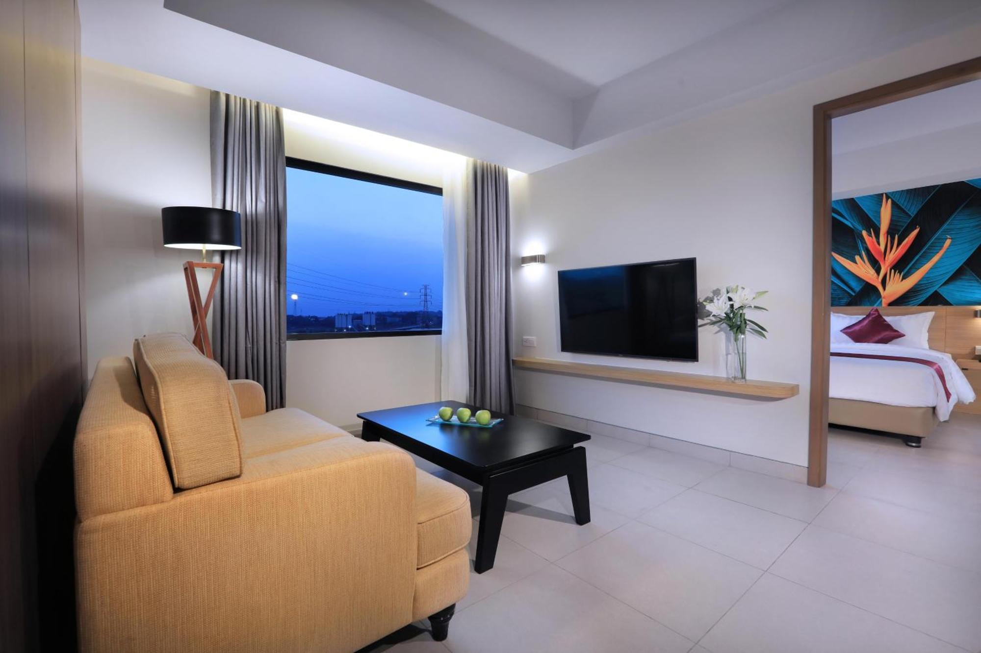 Hotel Quest Prime Cikarang By Aston Bekasi Zewnętrze zdjęcie