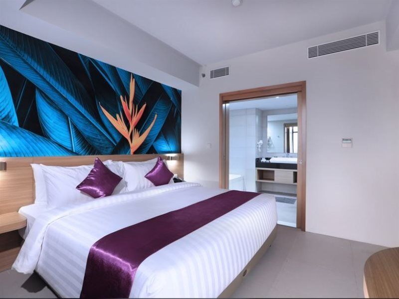 Hotel Quest Prime Cikarang By Aston Bekasi Zewnętrze zdjęcie